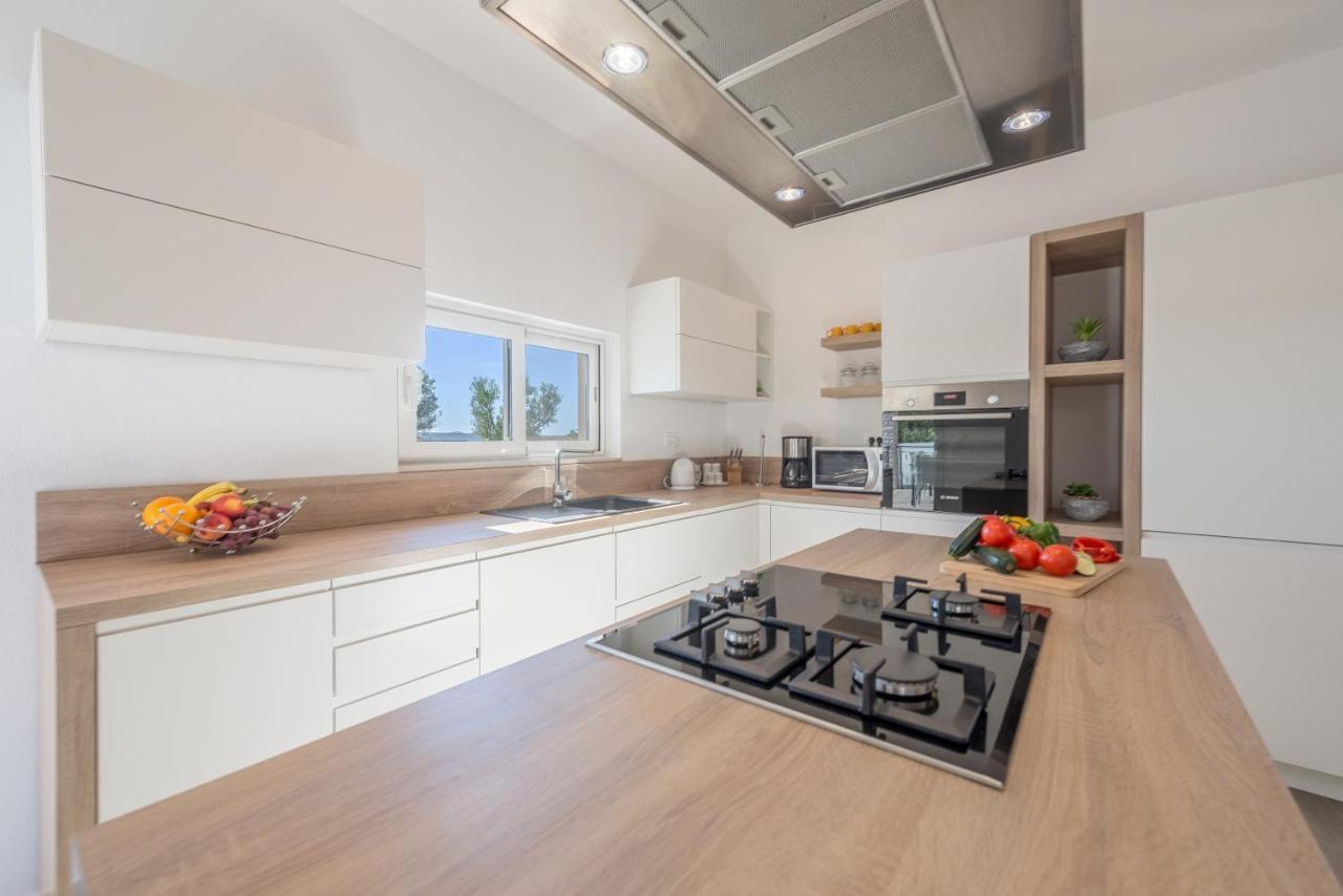Experience Only The Best - House Kamber Biograd Na Moru Esterno foto
