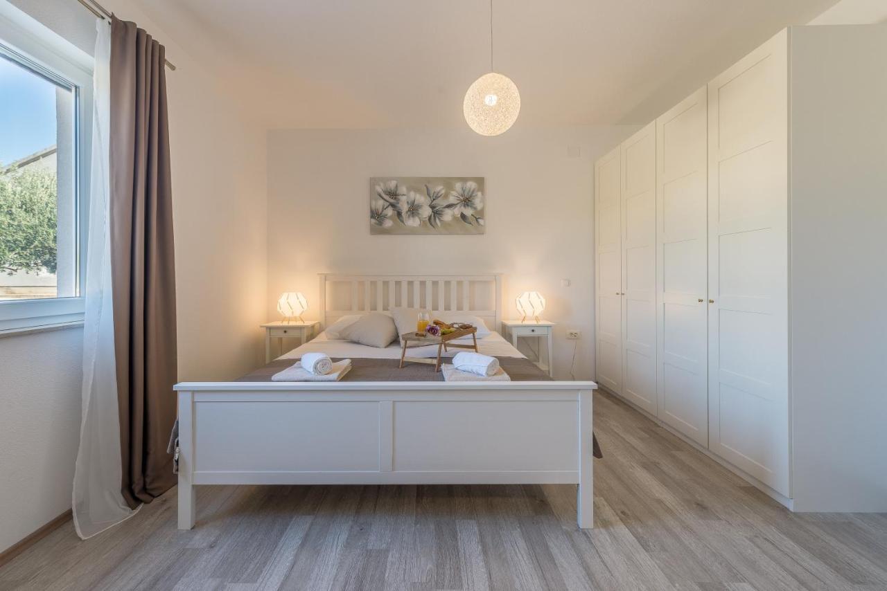 Experience Only The Best - House Kamber Biograd Na Moru Esterno foto